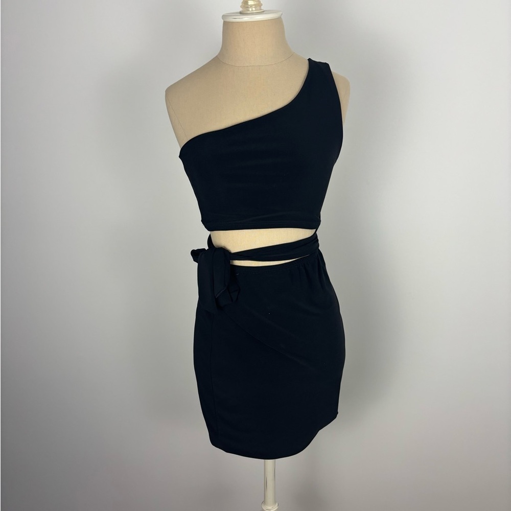 Cheryl Creations Little Black Dress One Shoulder Cut Out M